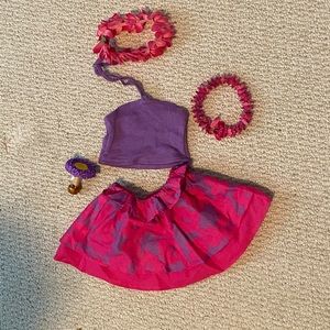 RETIRED kananis lu’au set